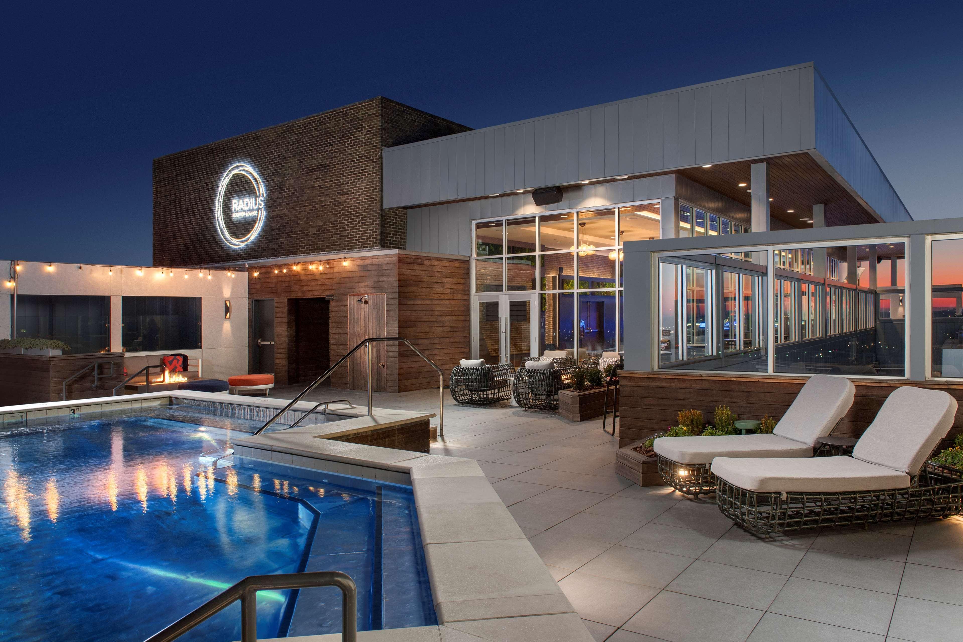 Embassy Suites By Hilton Knoxville Downtown Exterior foto